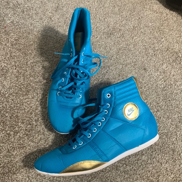 Nike Trainers - Picture 1 of 1